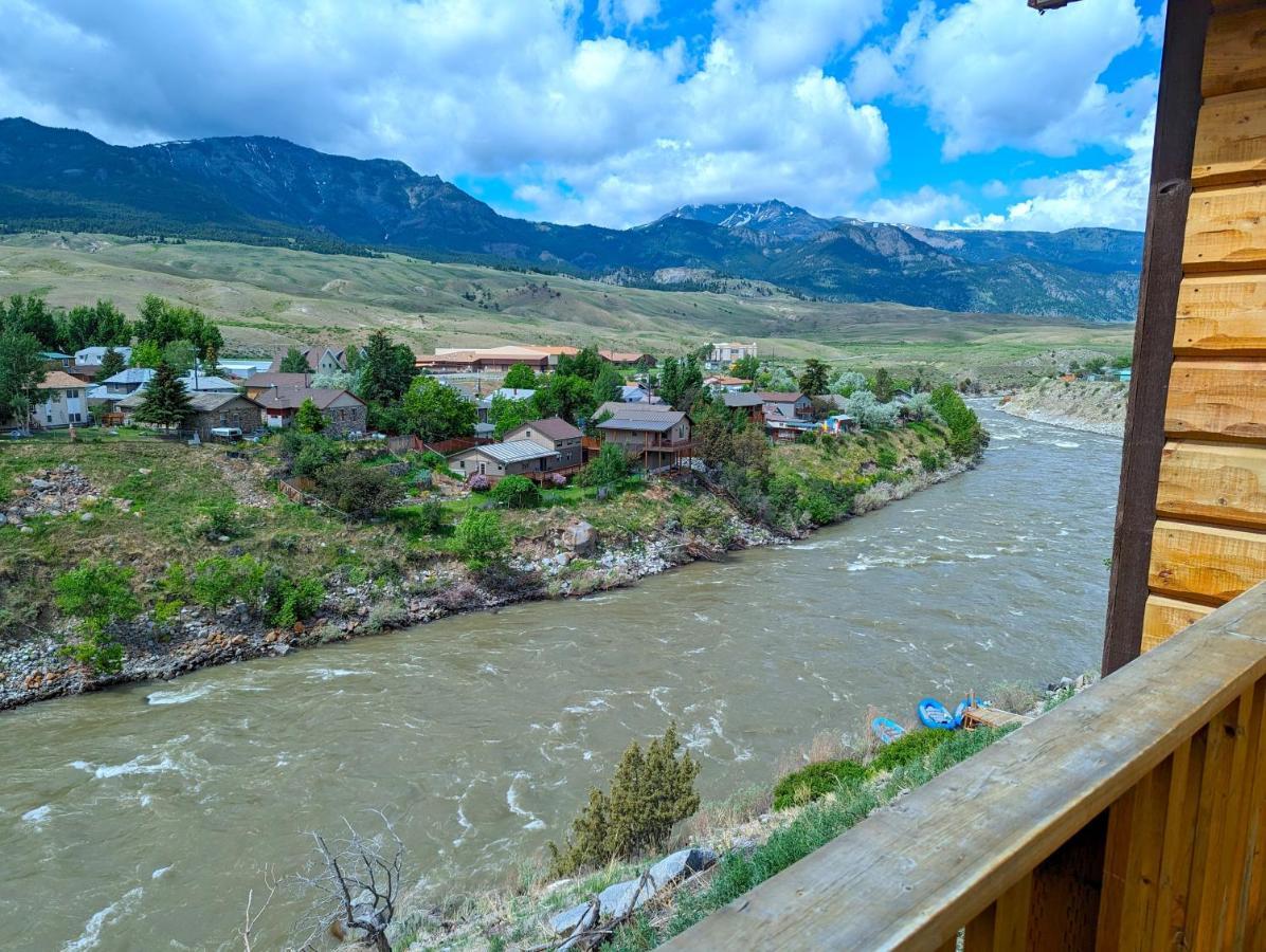 Yellowstone Treasure Guesthouses On The River Gardiner Εξωτερικό φωτογραφία