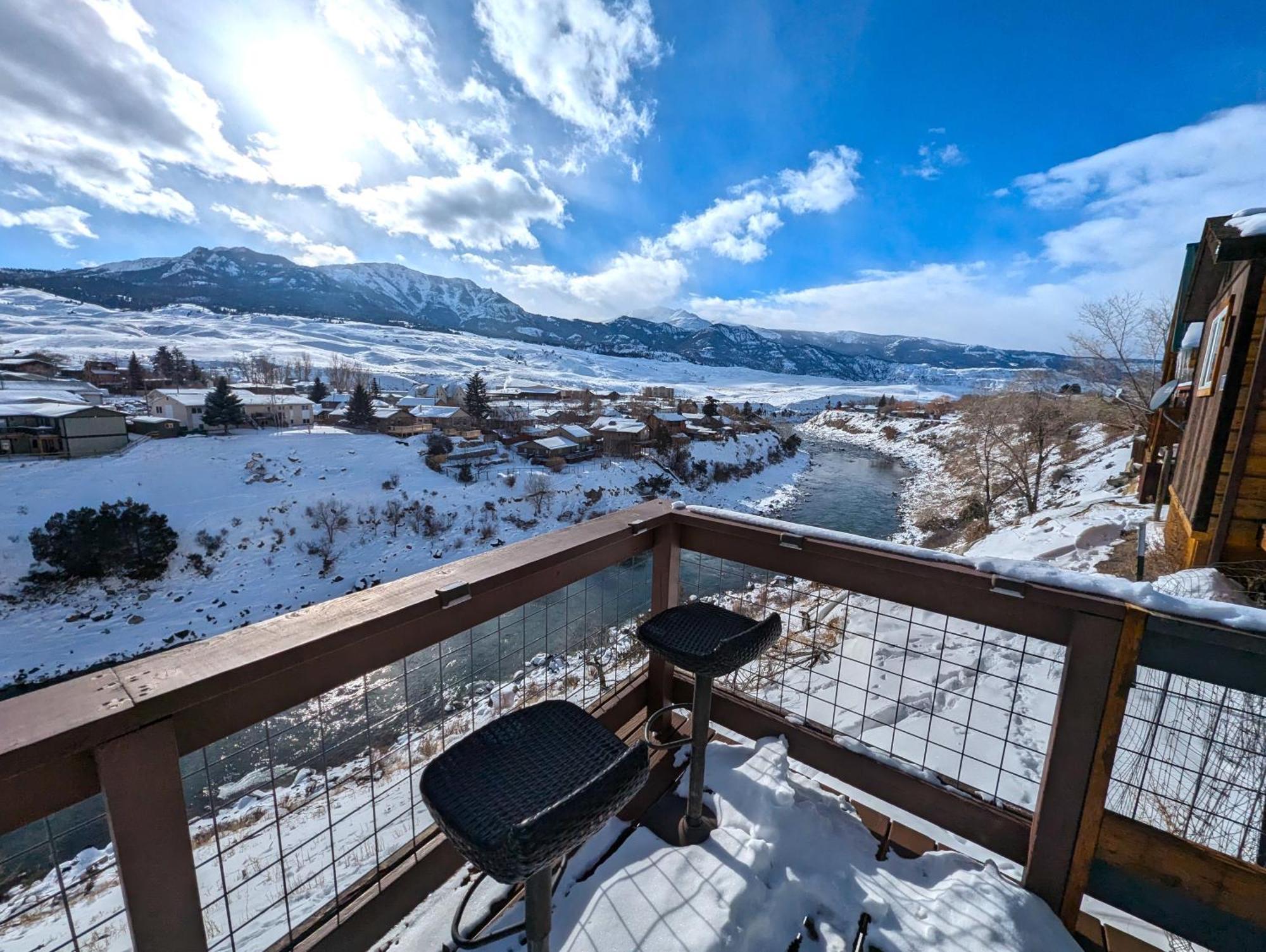 Yellowstone Treasure Guesthouses On The River Gardiner Εξωτερικό φωτογραφία