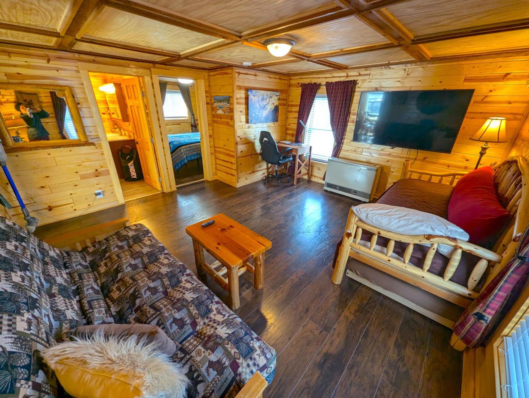 Yellowstone Treasure Guesthouses On The River Gardiner Εξωτερικό φωτογραφία