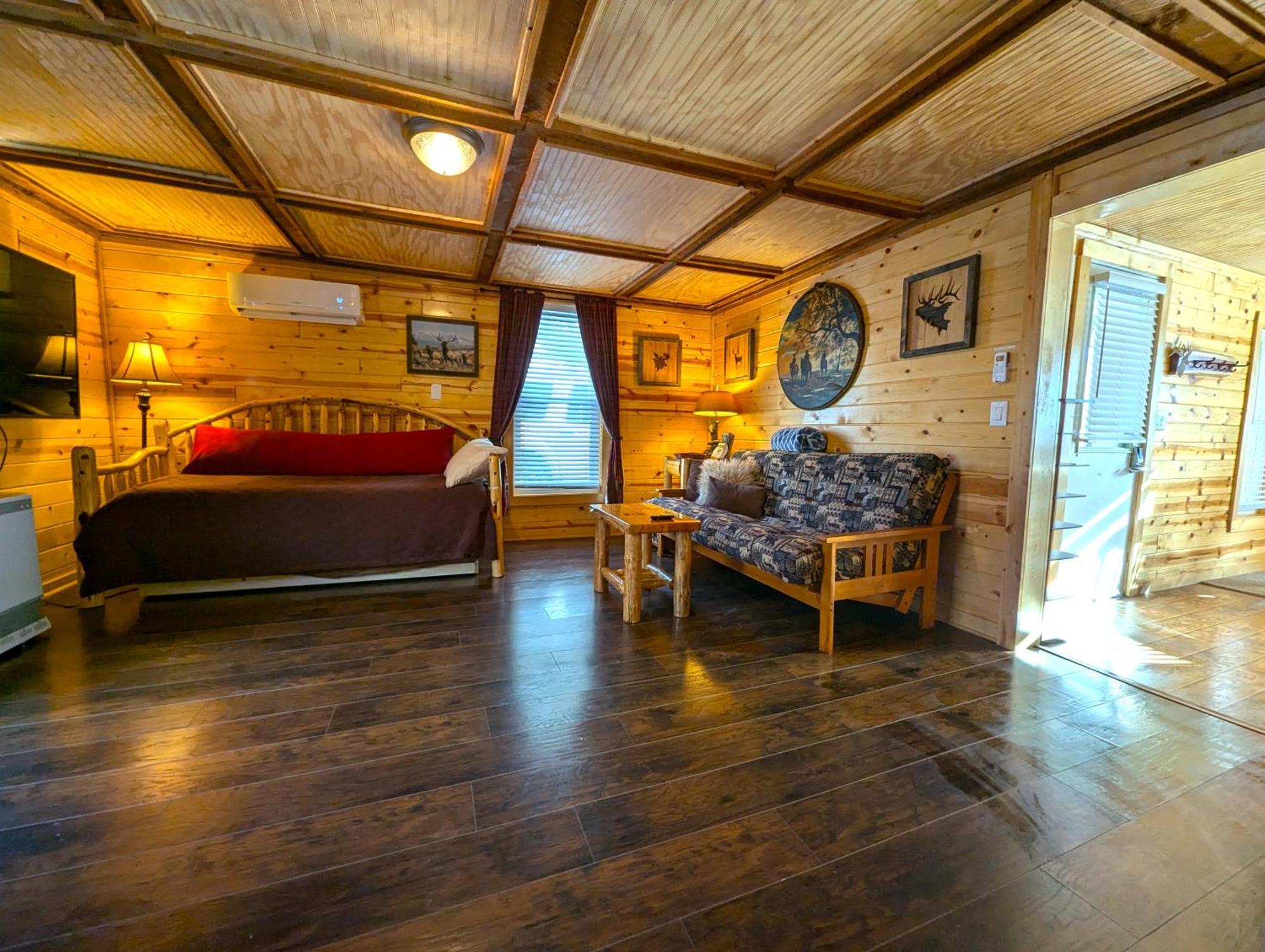 Yellowstone Treasure Guesthouses On The River Gardiner Εξωτερικό φωτογραφία