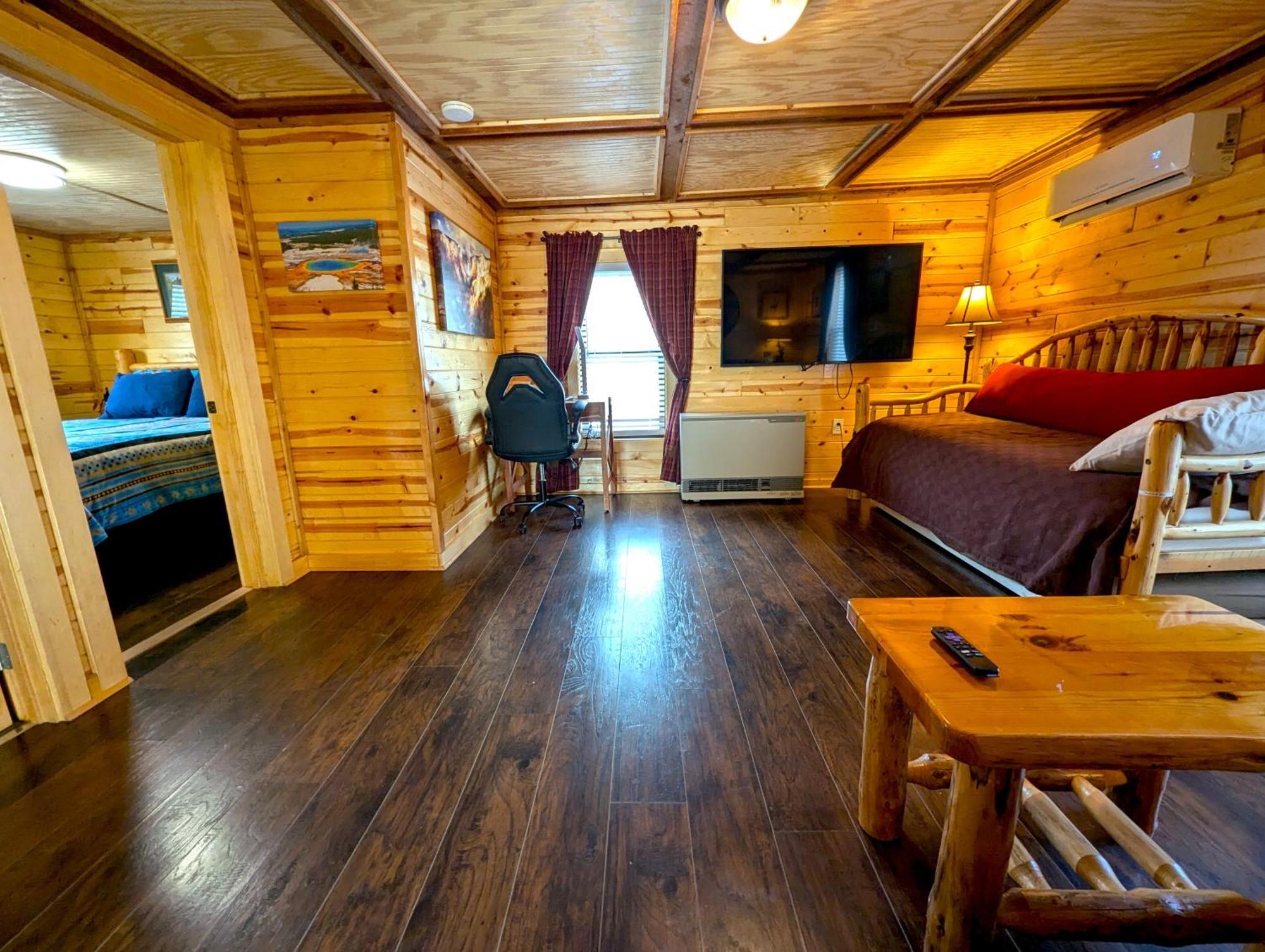 Yellowstone Treasure Guesthouses On The River Gardiner Εξωτερικό φωτογραφία